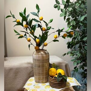 Elegant Mango Wood Vase with Grid Accents
